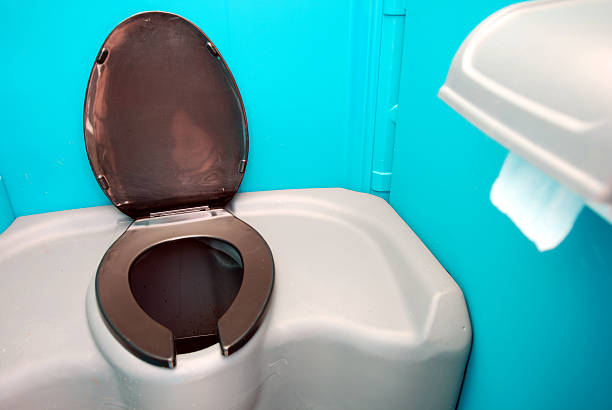 Best Emergency porta potty rental  in Dyersville, IA