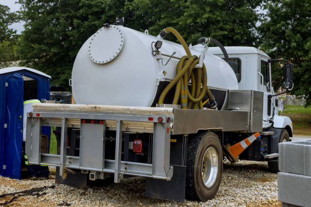 Professional porta potty rental in Dyersville, IA
