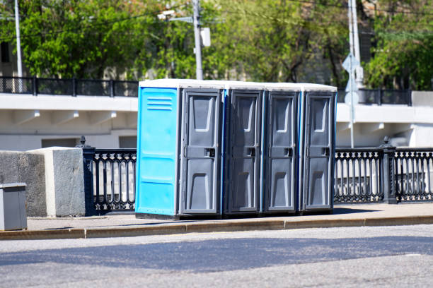 Portable Toilet Options We Offer in Dyersville, IA